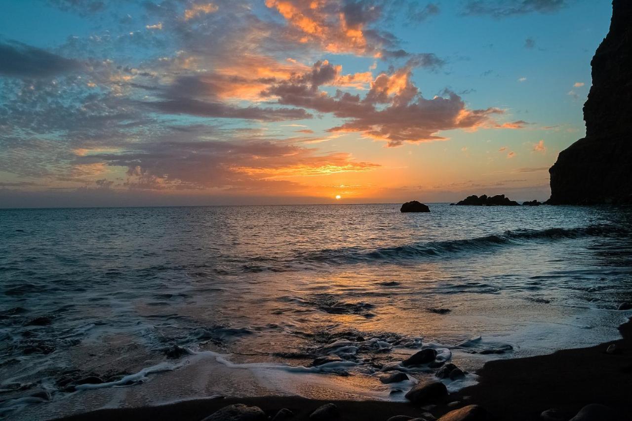 Madalena Sunset by Madeira Sun Travel Apartment Madalena do Mar Bagian luar foto