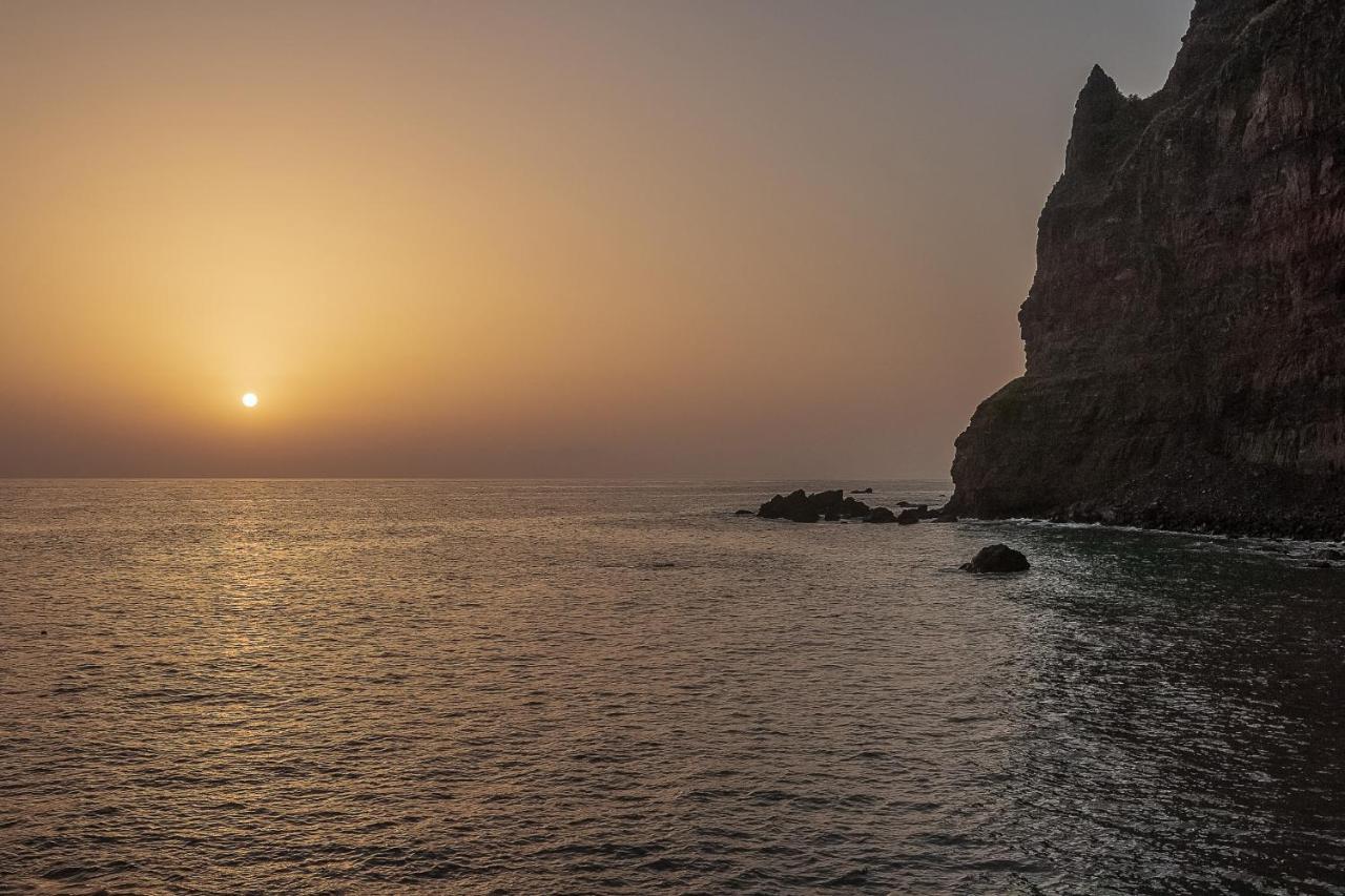 Madalena Sunset by Madeira Sun Travel Apartment Madalena do Mar Bagian luar foto